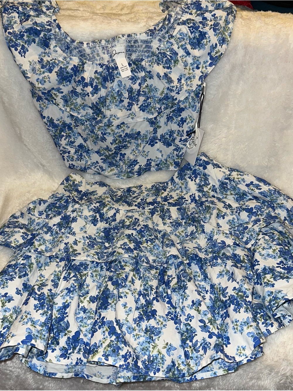 Japna Blue and White Floral Ruffle Set